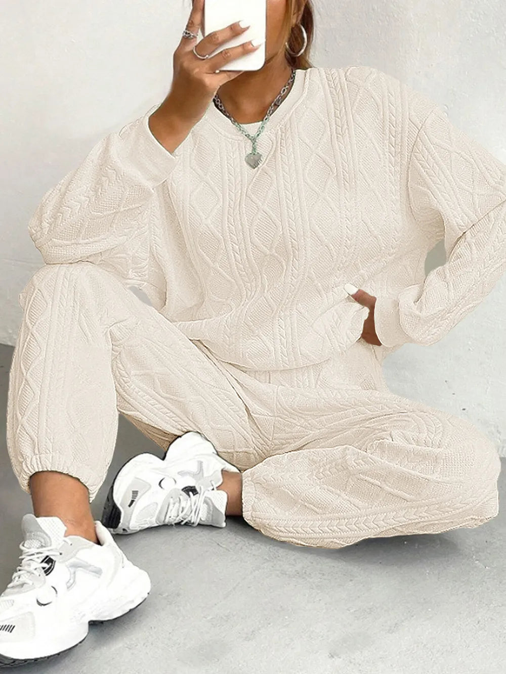 9c9e172f-ef10-4cf0-85b9-2e09fd64d0e8-Max